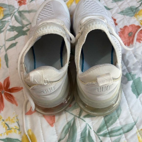 Nike Air Max 270 Cream Sneakers - Picture 2 of 7